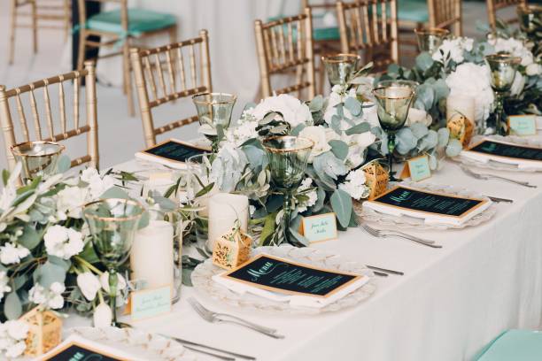 menus de mariage en bois